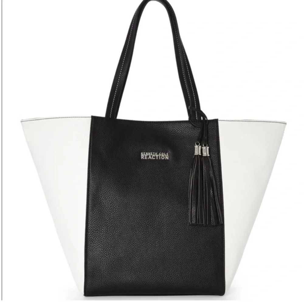 Kenneth Cole Reaction Globe Trotter Tote Bag